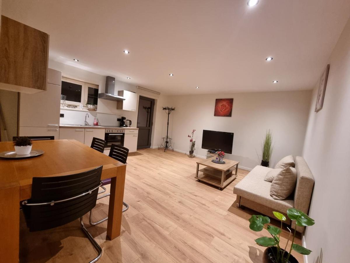 Susberg 4 Apartment NeerNeerpelt Екстериор снимка