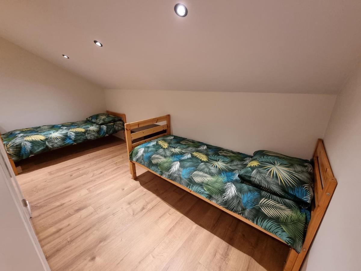 Susberg 4 Apartment NeerNeerpelt Екстериор снимка