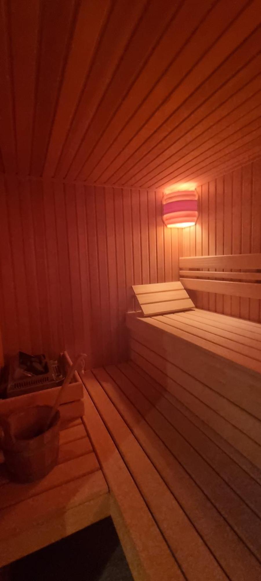 Susberg 4 Apartment NeerNeerpelt Стая снимка